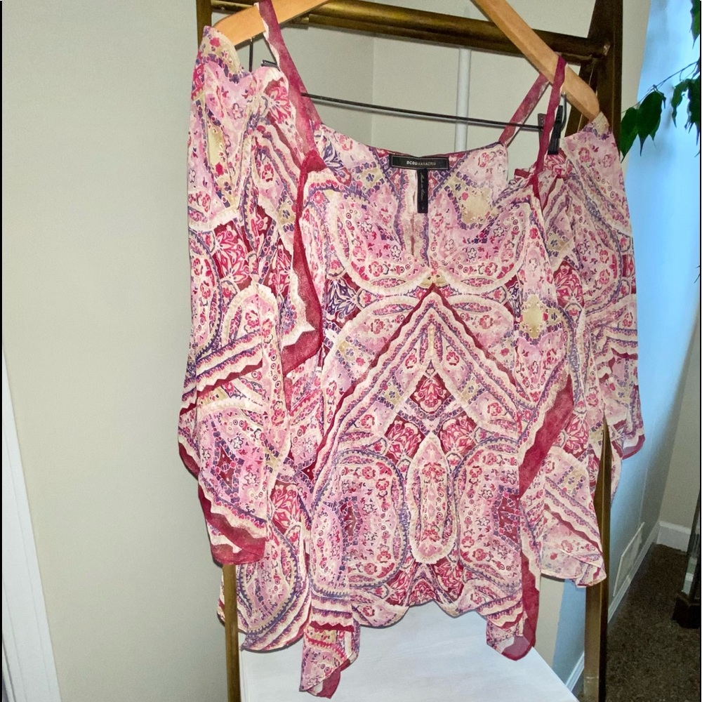 Beautiful Boho Multi Layered BCBG size S Top
